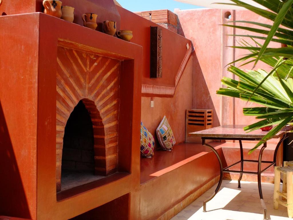 Riad Ta'Achchaqa Hotel Marrakesh Exterior photo