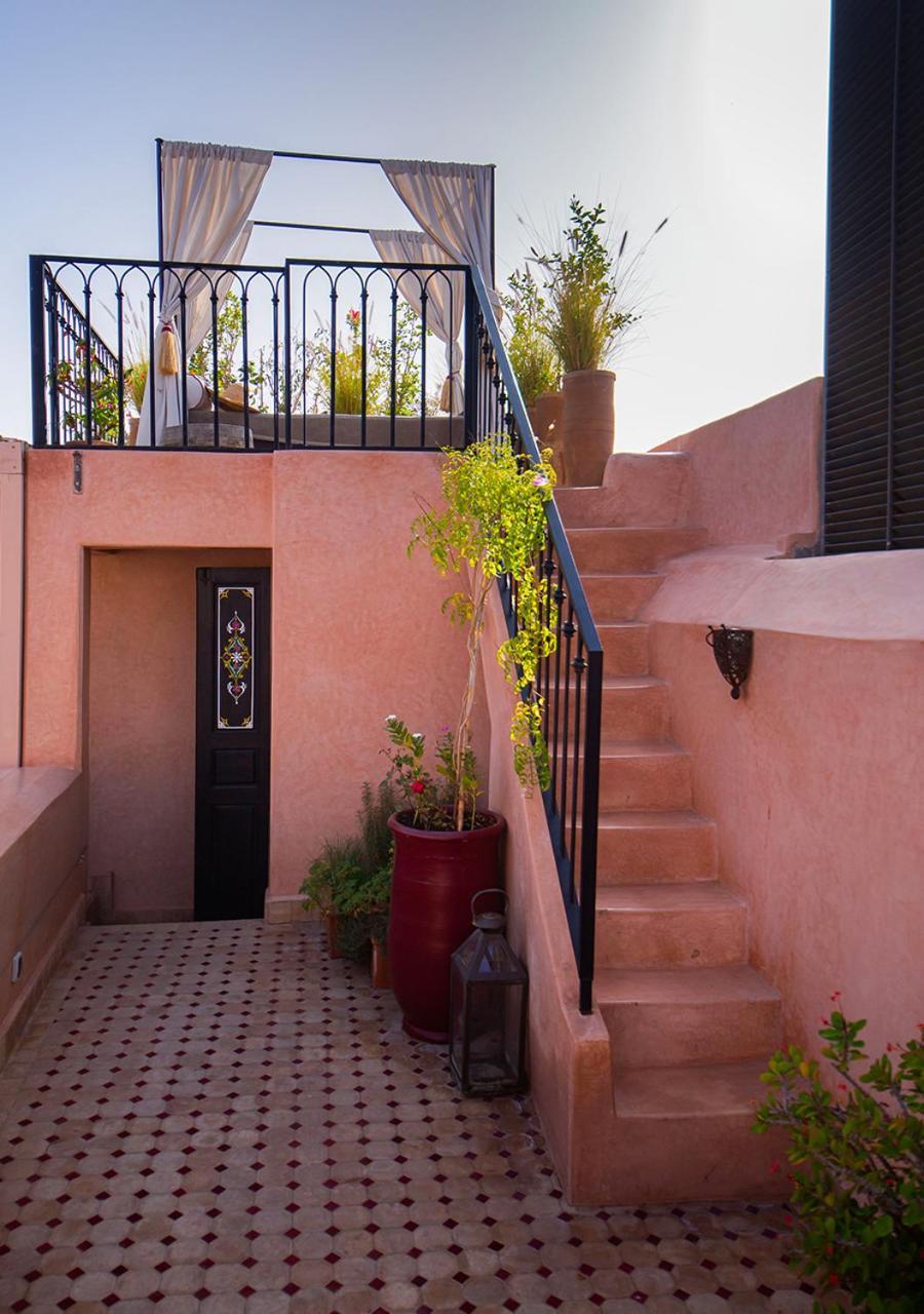 Riad Ta'Achchaqa Hotel Marrakesh Exterior photo